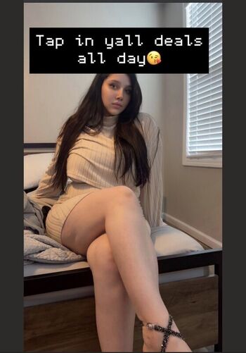 Full leaked Promptlymajestically private photo