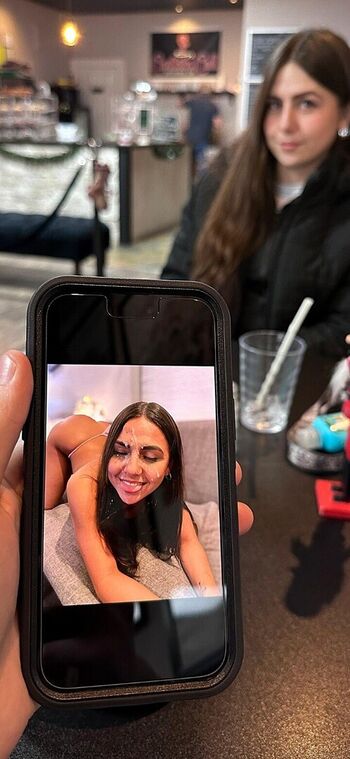 Full leaked Public reminders private onlyfans photo