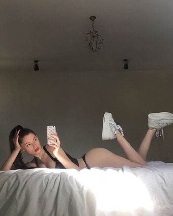 Full leaked Pudderfly private photo