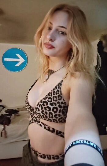Full leaked Isabeyferrec / private photo