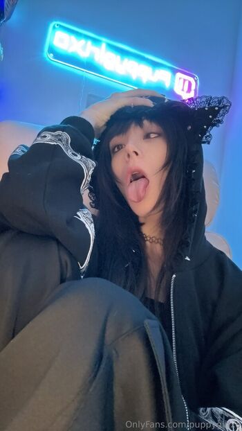 Full leaked Puppygirlx page private photo