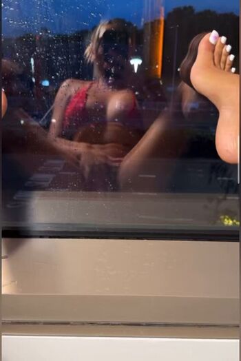 Full leaked Purelybamb private photo