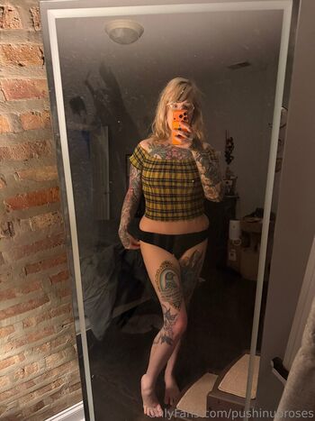 Full leaked Pushinguproses private photo