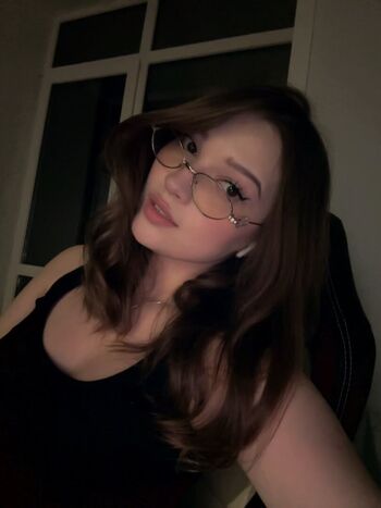 Full leaked Qanqyz private onlyfans photo