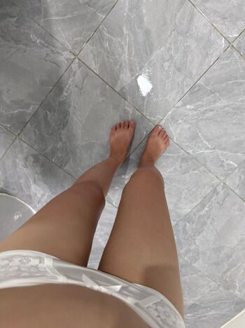 Full leaked Qianqianwan private onlyfans photo