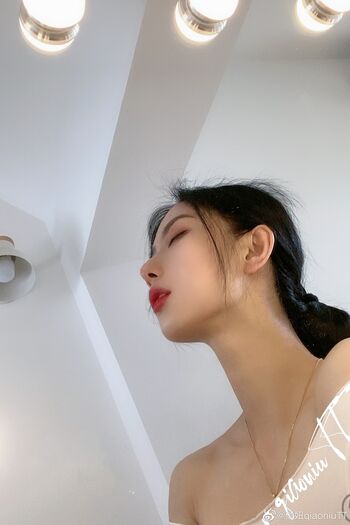 Full leaked Qiaoniutt  page private onlyfans photo