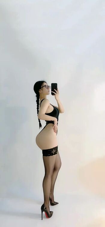 Full leaked Qiaoniutt qiaoniu qiaoniutt qiaoniu page private onlyfans photo