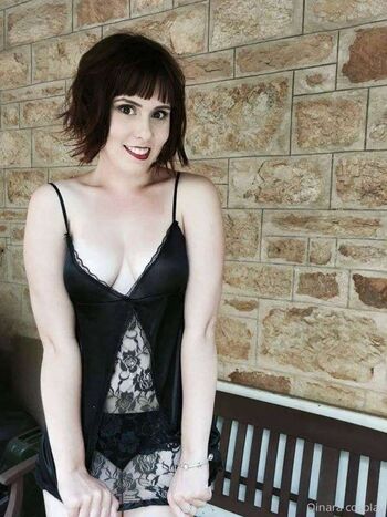 Full leaked Qinara shadowfoot private onlyfans photo