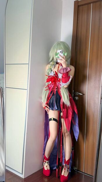 Full leaked Qinger yaa private photo