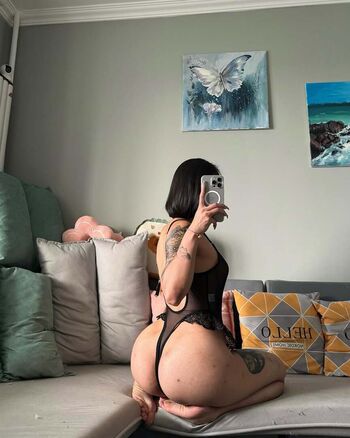 Full leaked Qisevenmonth page private onlyfans photo