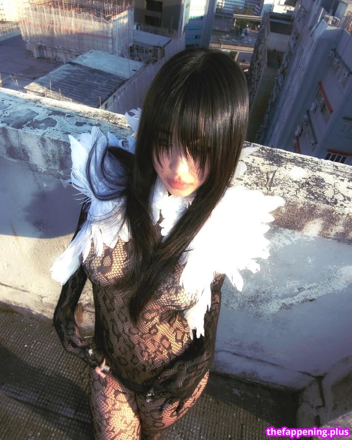 1q / __qq16 Foto OnlyFans Nuda #16