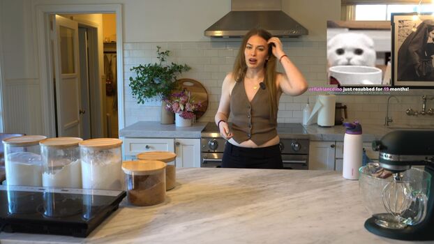 Full leaked Qtcinderella  page private onlyfans photo