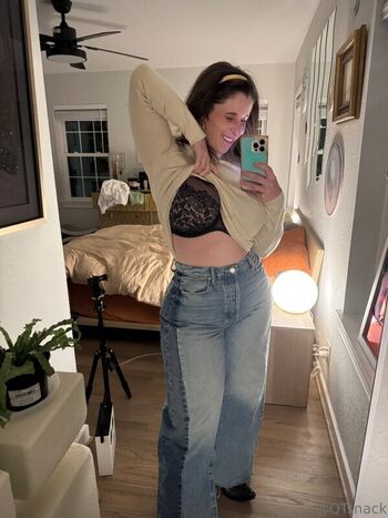 Full leaked Qtsnack private photo