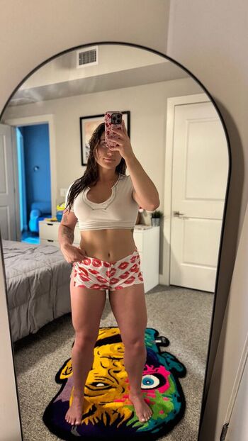 Full leaked Quadmommi private photo