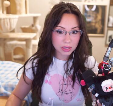 Full leaked Quarterjade private photo