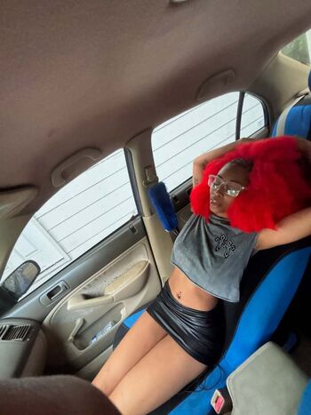Full leaked Queen adams page private photo