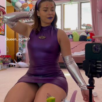 Full leaked Queen d private photo