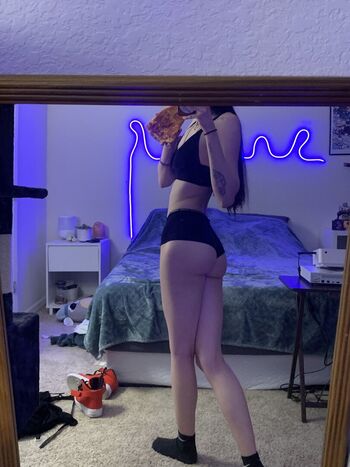 Full leaked Queen etimy private photo