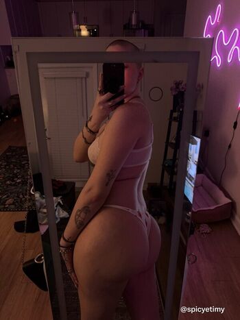 Full leaked Queen etimy private photo