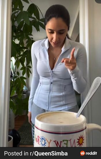 Full leaked Queen simba private onlyfans photo