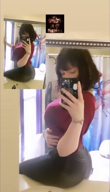 Full leaked Queenemeraldrose private onlyfans photo