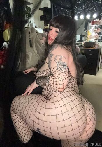 Full leaked Queenhyrule private photo