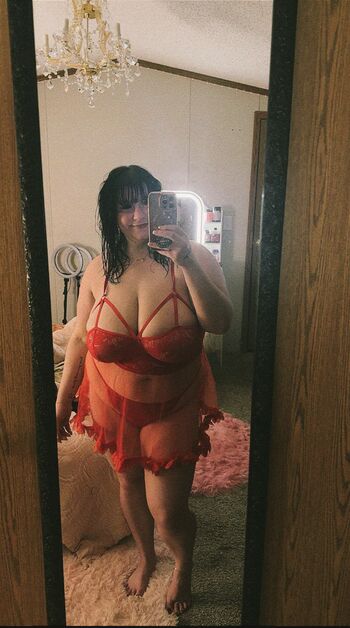 Full leaked Queenleia page private photo