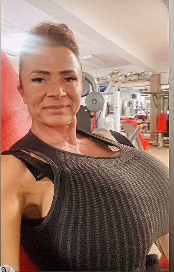 Full leaked Queenmuscleboobs private photo
