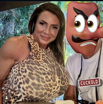 Full leaked Queenmuscleboobs private photo