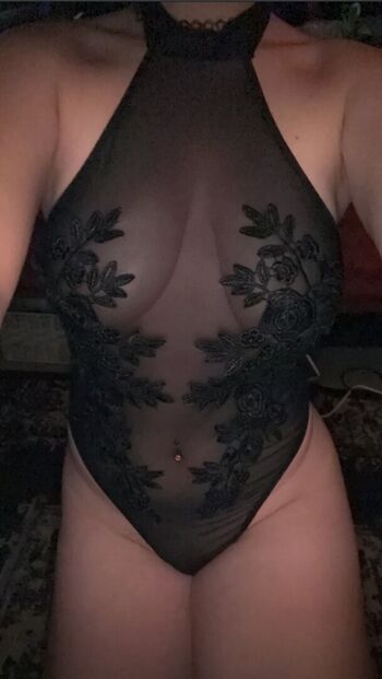 Full leaked Queenofsouls private photo