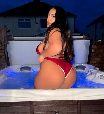 Full leaked Queenrose private photo