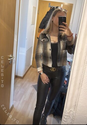 Full leaked Quietschiie private onlyfans photo