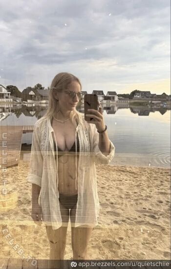 Full leaked Quietschiie private photo