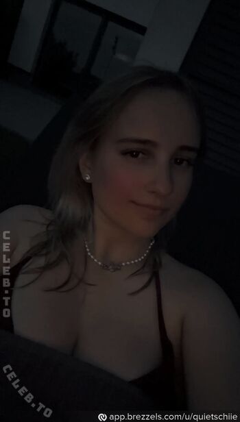 Full leaked Quietschiie private photo