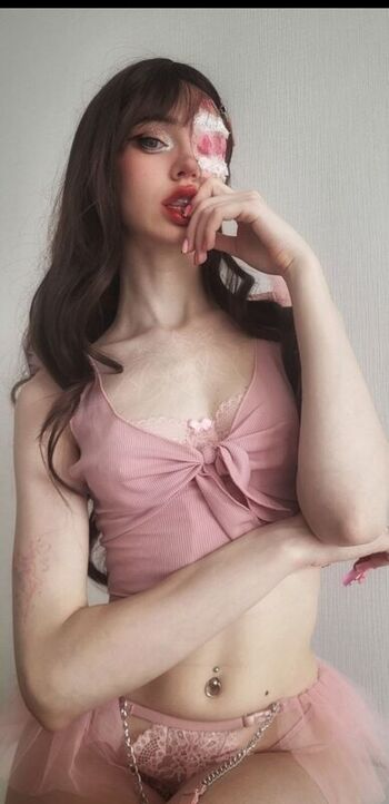 Full leaked Quyenpollio private photo