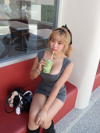 Full leaked R e i j i n n private onlyfans photo