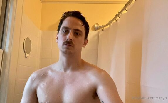 Full leaked R reyn private photo