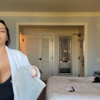 Full leaked R private photo