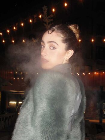 Full leaked Rachel anne sennott page private onlyfans photo