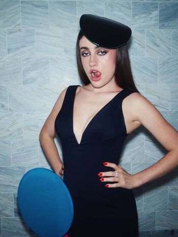 Full leaked Rachel anne sennott private photo