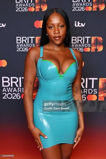 Full leaked Rachel chinouriri private onlyfans photo