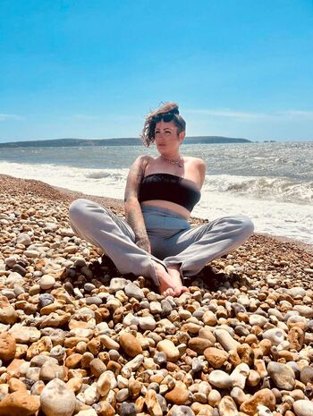 Full leaked Rachel raven private photo