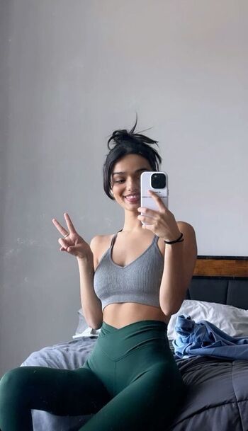 Full leaked Rachel zegler page private onlyfans photo