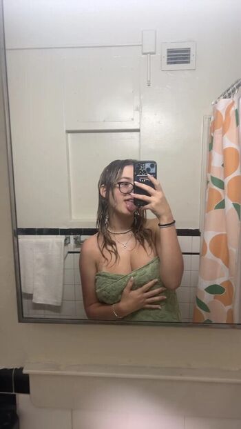 Full leaked Rachsworld private photo