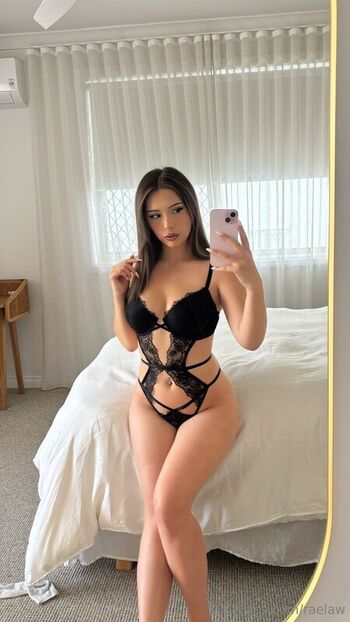 Full leaked Rae law private photo