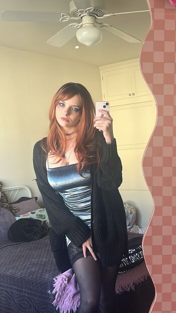 Full leaked Raephemel page private onlyfans photo