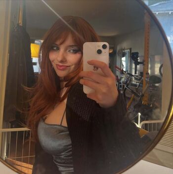 Full leaked Raephemel page private onlyfans photo