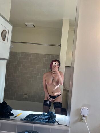 Full leaked Raephemel private onlyfans photo