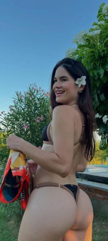 Full leaked Raisia carla private photo