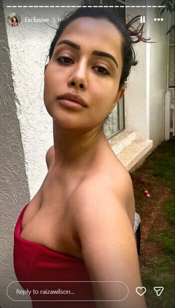 Full leaked Raiza wilson page private photo